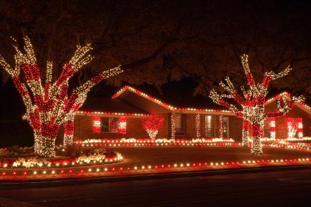 Brighten Your Holiday Spirit with Christmas Light Installation