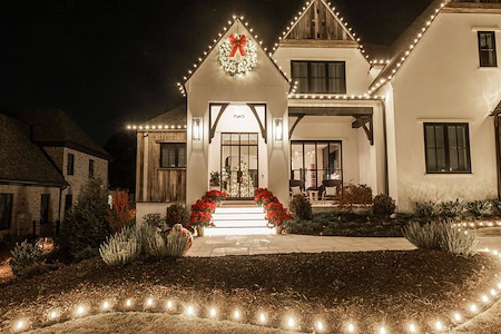 Permanent Holiday Lighting vs. Seasonal Christmas Lights: Which Saves More Over Time?